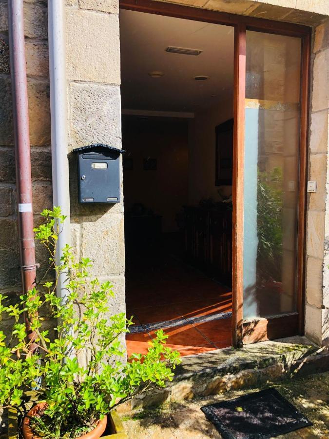 Hostal Jj Salduero Eksteriør bilde